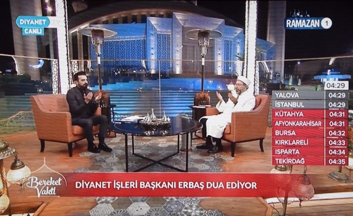 Diyanet İşleri Başkanı Erbaş, ilk sahurda Diyanet TV’nin konuğu oldu