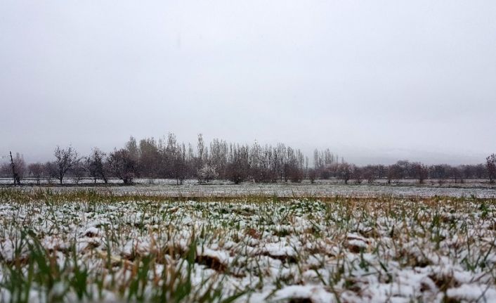 Doğu Anadolu’da hava sıcaklığı mevsim normallerinin altına düştü