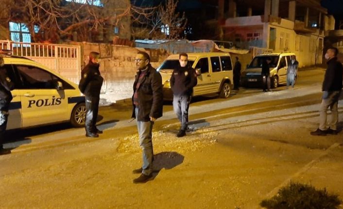 Dur ikazına uymayan araç kovalamaca sonucu yakalandı