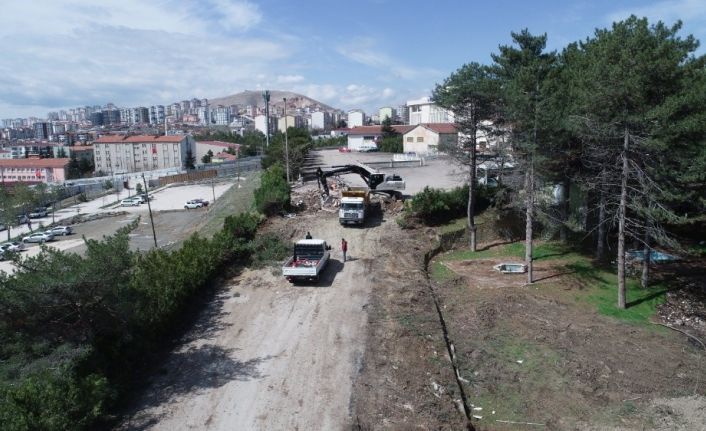 Elazığ’da bulvar ve yol çalışmaları