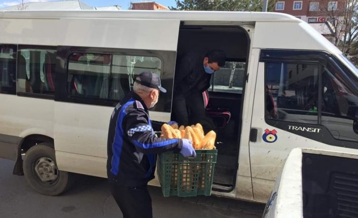 İlçe genelinde 21 bin 200 ekmek dağıtımı gerçekleştirildi