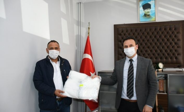 İnegöl halk otobüslerinde maske dağıtımı başladı