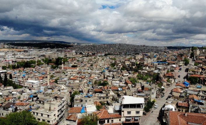 Korona sessizliğindeki Gaziantep’te bahar renkliliği