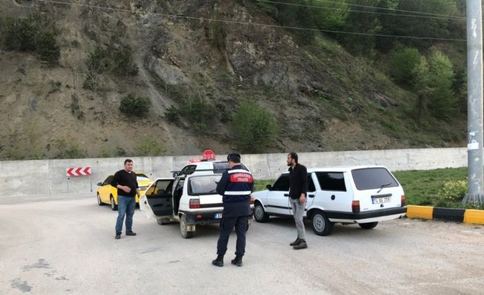 Köylere giriş çıkışlar durduruldu, jandarma kontrolü arttırdı