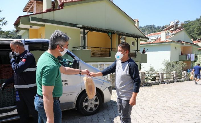 Marmaris Belediyesi’nden ücretsiz ekmek