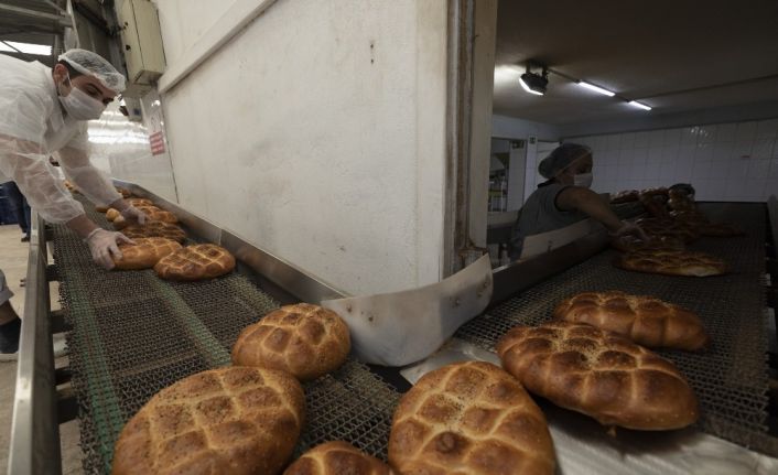 Mersin Büyükşehir Belediyesi, Ramazan pidesi üretimine başladı