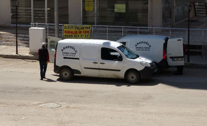 Mobil fırınlar sahada, polisler devriyede