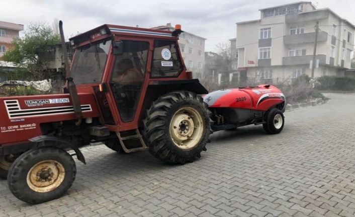 Tekirdağ’da salgına karşı ara sokaklar dezenfekte ediliyor