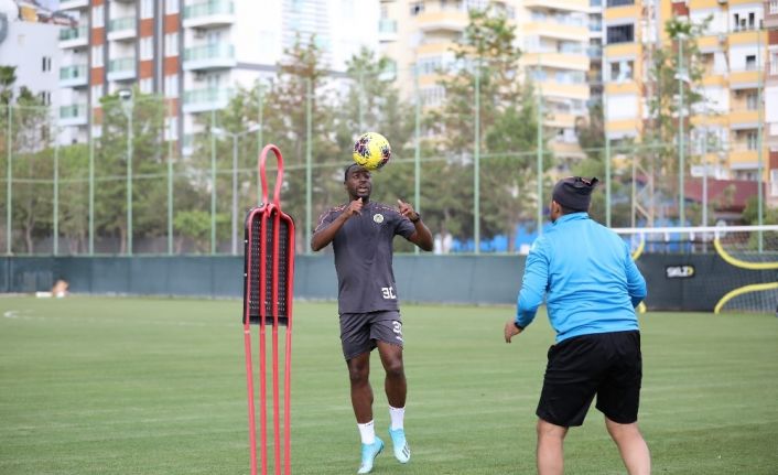 Alanyaspor hazırlıklarını sürdürdü