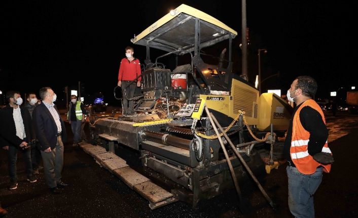 Başkan Büyükakın, gece denetimlerini sürdürüyor