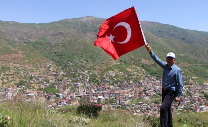 Başkan Saklı, Efkar Dağı’nda bayrak açtı