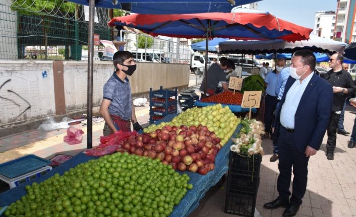 Beyoğlu sahada, ekipler kuaför denetiminde