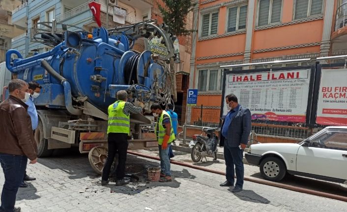 Birecik’te alt ve üst yapı çalışmaları sürüyor