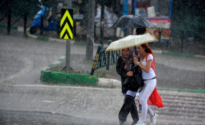 Doğu Anadolu Bölgesinde sağanak yağış