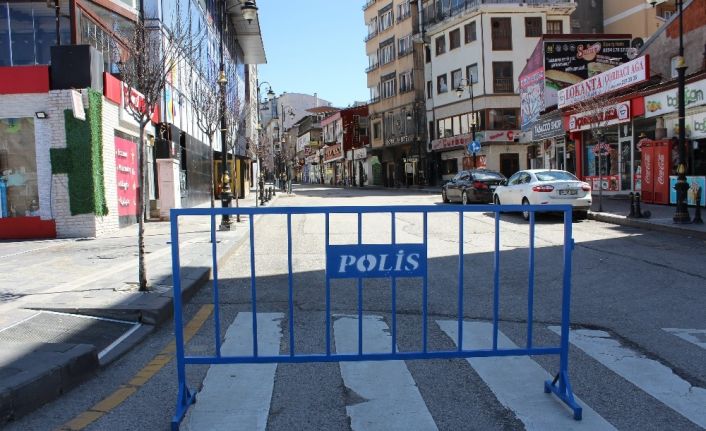 Erzurum’da sokağa çıkma kısıtlamasın da sessizlik hakim