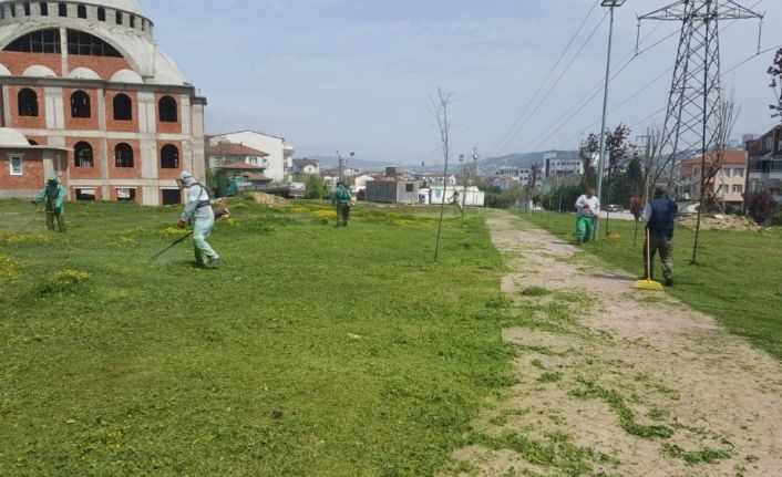 İzmit Parkları bakımdan geçiyor