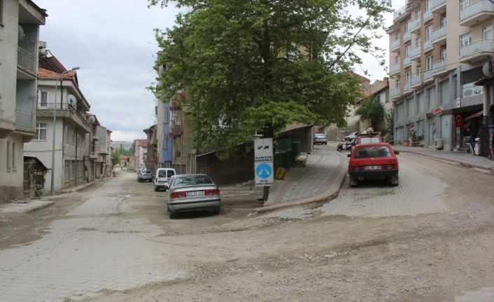 Kütahya’da bir ilçede iki mahalle karantinaya alındı