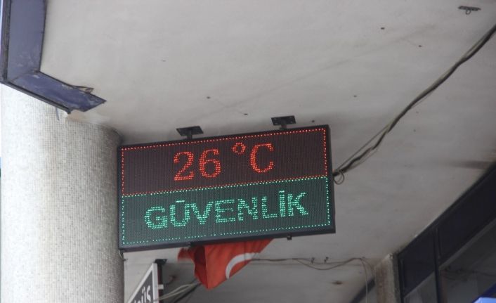 Meteoroloji’den gelen sıcaklık uyarıları Sivas’ı es geçti