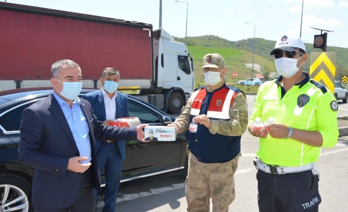 Özdemir: "Allah güvenlik güçlerimizin yar ve yardımcısı olsun”