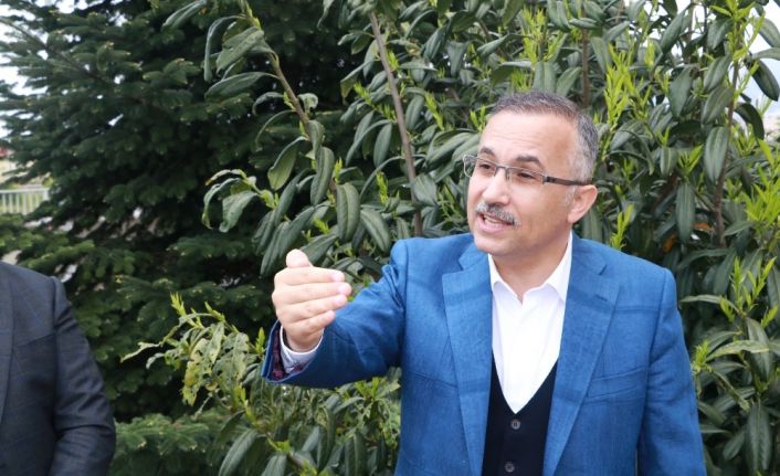 Rize Valisi Kemal Çeber: "Şehir merkezinde maskesiz sokağa çıkmayı yasakladık"