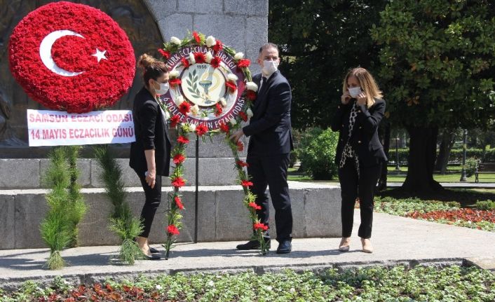 Samsun ve Sinop’taki eczanelerden 3 milyon ücretsiz maske dağıtıldı