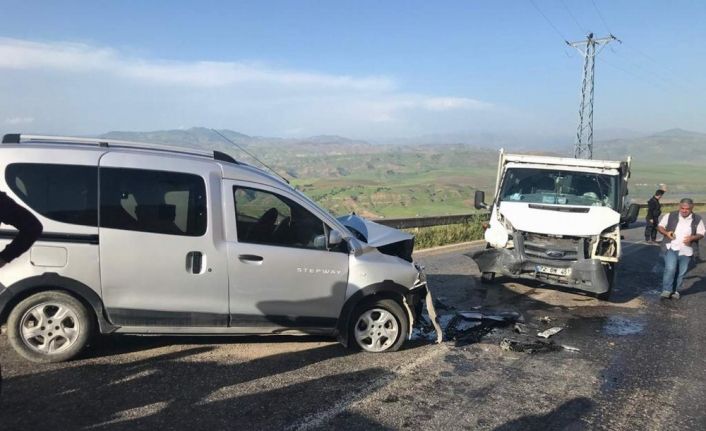 Siirt’te trafik kazası: 2 yaralı