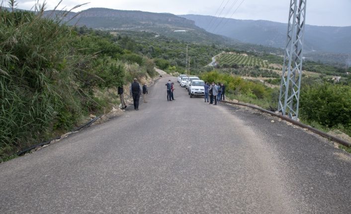 Silifke’de çöken yollar hasat öncesi onarıldı