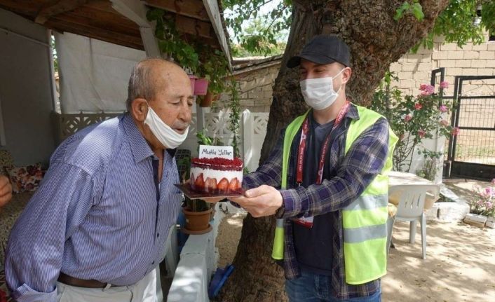 Vefalı hizmet uzakları yakın etti