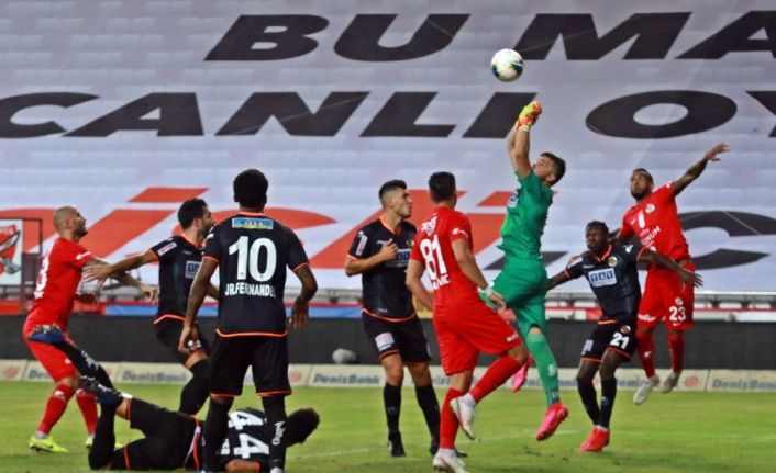 Antalyaspor, çıkışını sürdürüyor