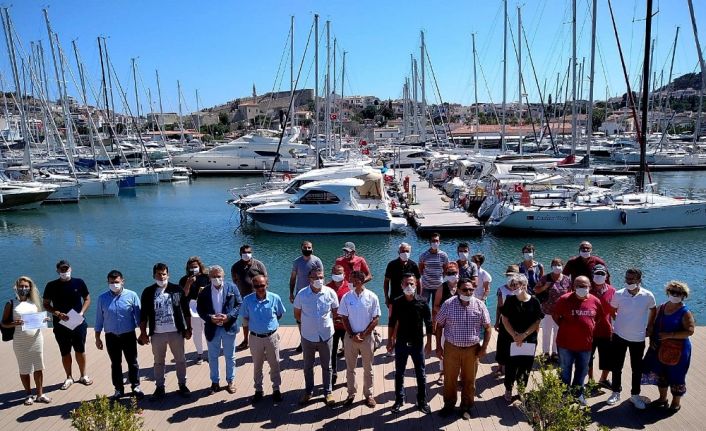 Çeşmeli kursiyerler sertifikalarını aldı