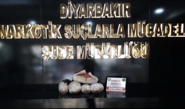 Diyarbakır’da 235 kilo uyuşturucu ele geçirildi