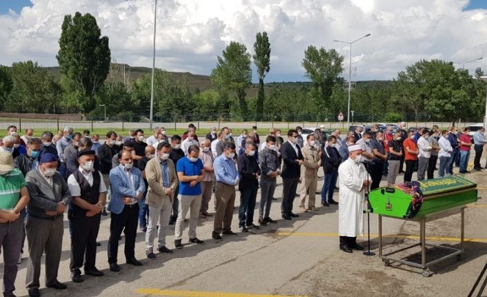 Erzurum Sağlık İl Müdürü Bedir’in annesi son yolculuğuna uğurlandı