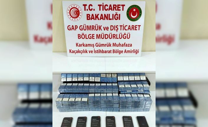 Karkamış’ta kaçak sigara ile telefon yakalandı