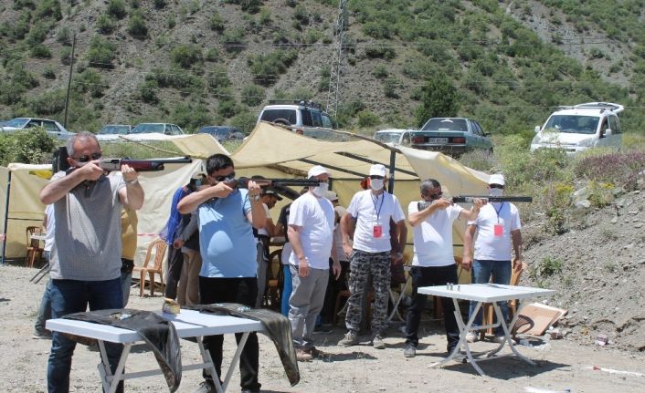 Kaymakam Deniz Pişkin’den atış yarışmasına destek