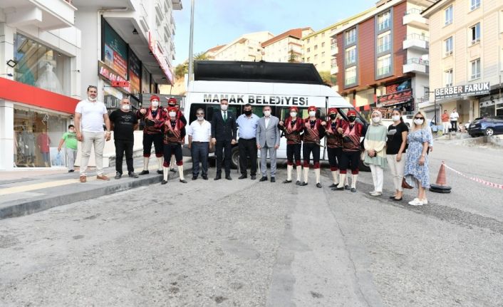 Mamak Belediyesinde halk oyunları görseli