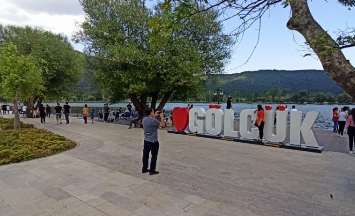 Ödemiş’teki Gölcük Yaylası hafta sonu vatandaşların tercihi oldu