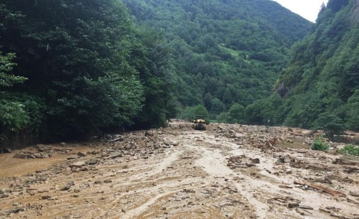 Rize’de şiddetli yağış