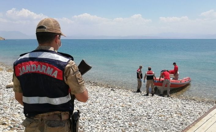 Van Gölü’nden çıkan ceset sayısı 48 oldu