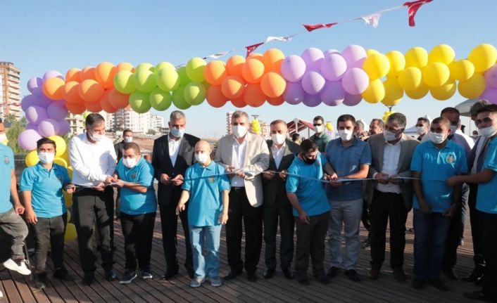 Şanlıurfa’da Engelsiz Down Cafesi hizmette