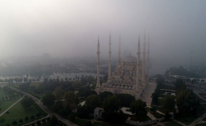 Sis altındaki Adana, havadan böyle görüntülendi