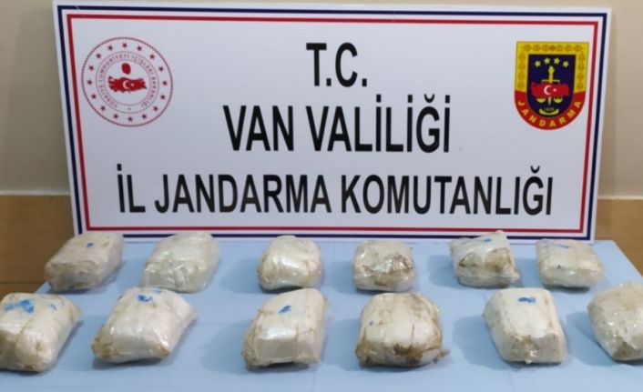 Van’da 12 kilogram metamfetamin ele geçirildi