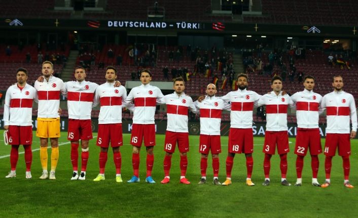 A Milli Futbol Takımı Rusya karşısında