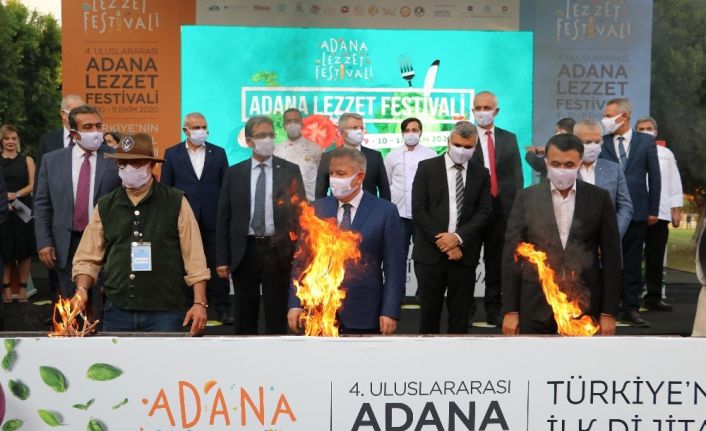 Adana Lezzet Festivali, mangal ateşinin yakılmasıyla başladı