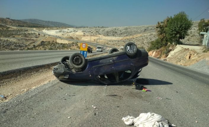 Adıyaman’da otomobil takla attı: 3 yaralı