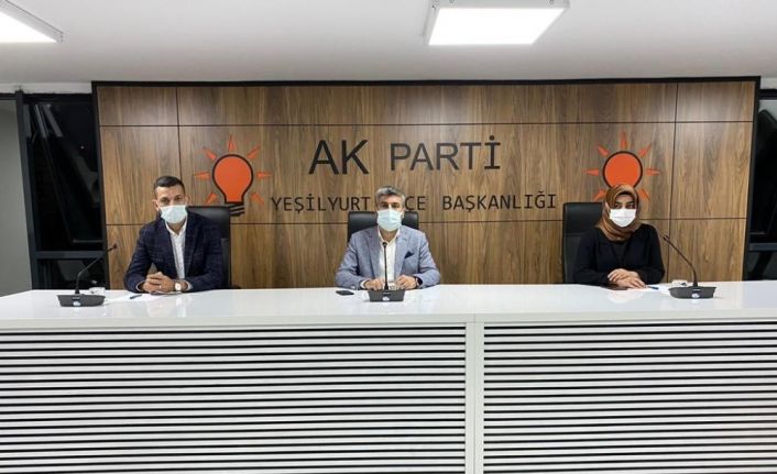 AK Parti Yeşilyurt’ta görev bölümü yaptı