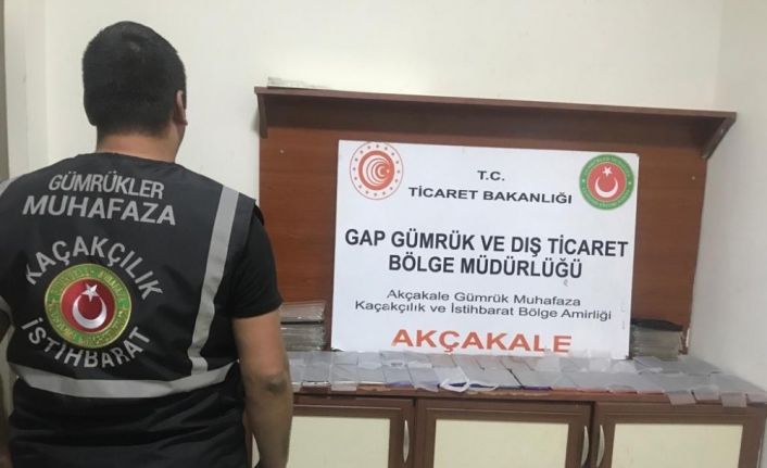 Akçakale’de 40 adet kaçak cep telefonu ele geçirildi