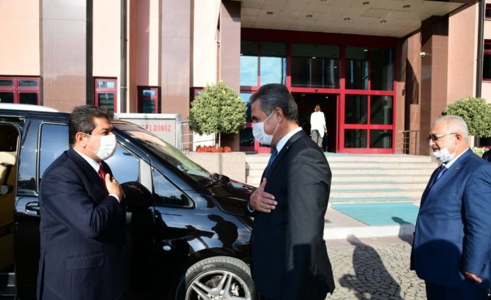 Başkan Köse, Esenler Belediye Başkanı Tevfik Göksu’yu ağırladı