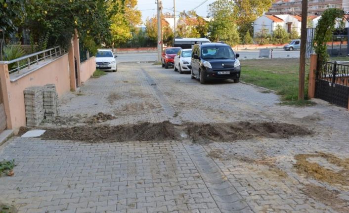 Başkan Yüksel’den altyapı firmalarına tepki