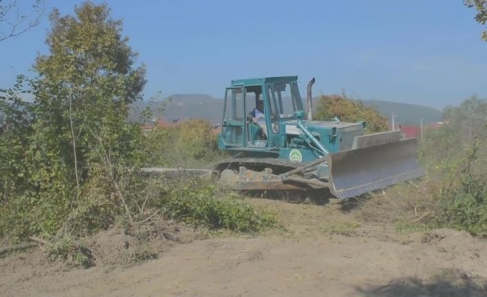 Cumayeri Belediyesi Millet Bahçesi çalışmalarına başladı