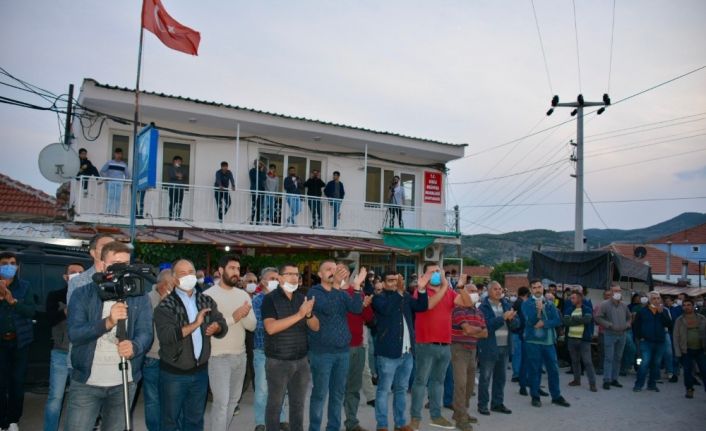 Dikili Belediyesi, tepkiler üzerine kum ocağı kararından geri adım attı